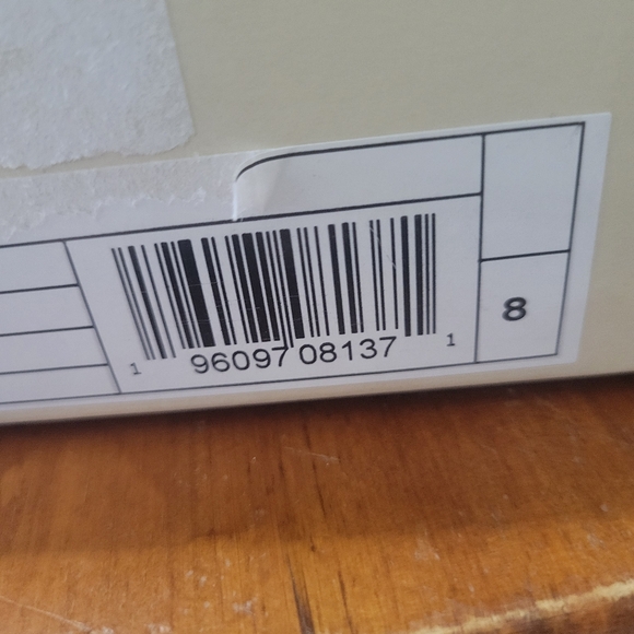 NYDJ Ladies Perforated Loafers Denver Suede - HONEY Gold Size 8 - Picture 5 of 5